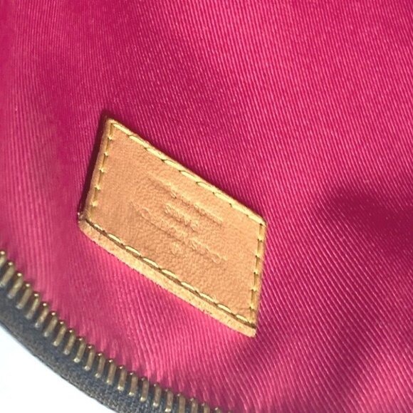 LOUIS VUITTON M44053 Monogram Loretta Bag Crossbody Pochette Shoulder Bag - Picture 4 of 12